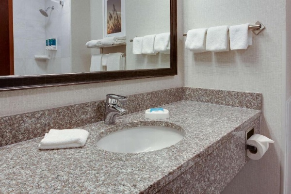 Drury Inn & Suites West Des Moines image 25